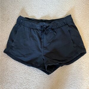 Lululemon 12 Inner Glow High Rise Short